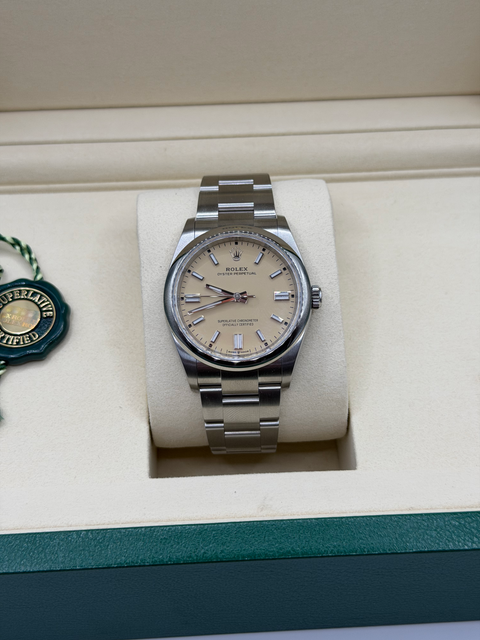 Rolex Oyster Perpetual 126000 Image 5